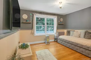 8 Woodland Dr, Wappingers Falls, NY 12590 - Photo 25