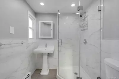 96 C Edgewater Park #C, Bronx, NY 10465 - Photo 15