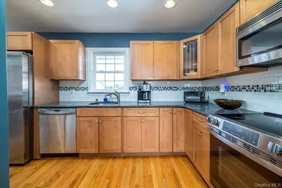 68 Tyler Street, Freeport, NY 11520 - Photo 7