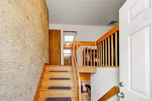 29 Strathmore Dr, New City, NY 10956 - Photo 3