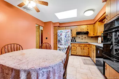 29 Strathmore Drive, New City, NY 10956 - Photo 11