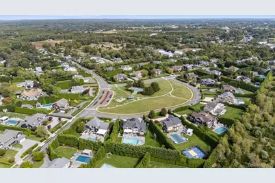 4 Spring Lane, Southampton, NY 11968 - Photo 35