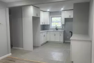 225-19 141st Ave, Springfield Gardens, NY 11413 - Photo 3