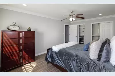 660 Veterans Highway #4-2E, Hauppauge, NY 11788 - Photo 7