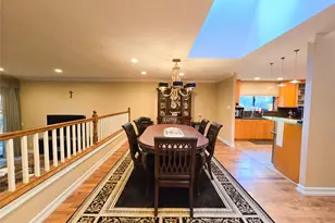 54 Acorn Ponds Dr, Roslyn, NY 11576 - Photo 19