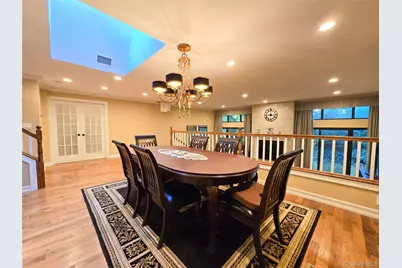 54 Acorn Ponds Drive #271, Roslyn, NY 11576 - Photo 23