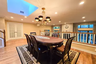 54 Acorn Ponds Dr, Roslyn, NY 11576 - Photo 23