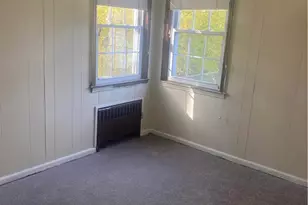 211 Mineola Ave, Carle Place, NY 11514 - Photo 5