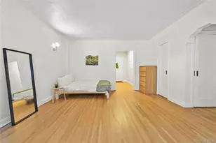 30-83 Crescent St, Astoria, NY 11102 - Photo 3