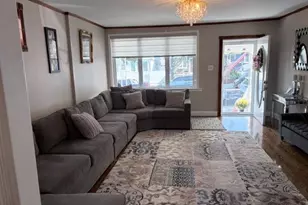 78-18 65th St, Glendale, NY 11385 - Photo 5