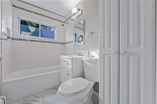 71 Chimney Ln, Levittown, NY 11756 - Photo 11