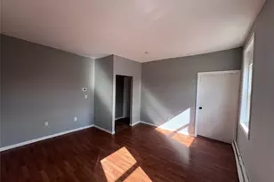 488 Broadway, Newburgh, NY 12550 - Photo 9