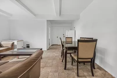 1700 Metropolitan Avenue #4F, Bronx, NY 10462 - Photo 7