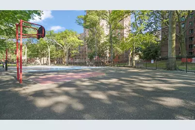 1700 Metropolitan Avenue #4F, Bronx, NY 10462 - Photo 13