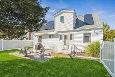 1048 Windermere Road, Franklin Square, NY 11010 - Photo 29