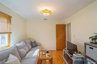 1048 Windermere Rd, Franklin Square, NY 11010 - Photo 13