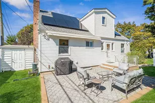 1048 Windermere Rd, Franklin Square, NY 11010 - Photo 27