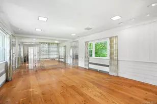 11 Robinhood Rd, White Plains, NY 10605 - Photo 11