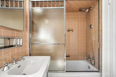 11 Robinhood Road, White Plains, NY 10605 - Photo 29