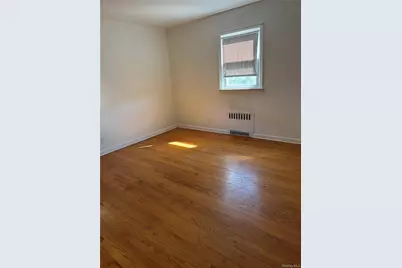 47 Brewster Avenue, Yonkers, NY 10701 - Photo 7