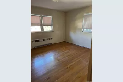 47 Brewster Avenue, Yonkers, NY 10701 - Photo 5