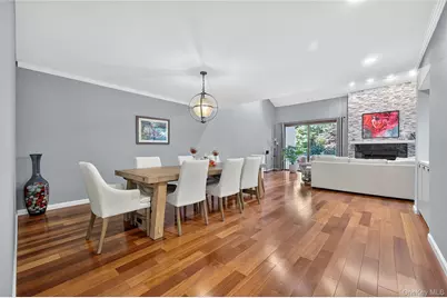 11 Willada Lane, Glen Cove, NY 11542 - Photo 13