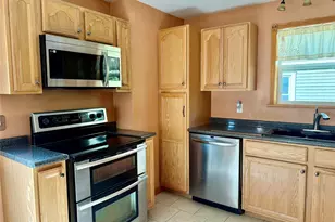 42 Bona Ventura Ave, Wallkill, NY 12589 - Photo 15