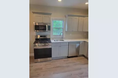 36 Lee Avenue, Hicksville, NY 11801 - Photo 7