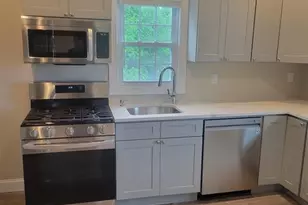 36 Lee Ave, Hicksville, NY 11801 - Photo 7