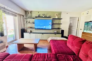 64-34 Grand Central Pkwy, Forest Hills, NY 11375 - Photo 11