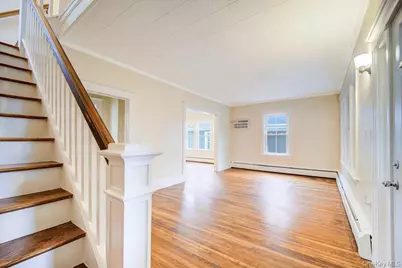 65 Worrall Avenue, Poughkeepsie, NY 12603 - Photo 9