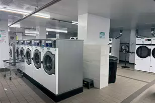 61-20 Grand Central Pkwy, Forest Hills, NY 11375 - Photo 15