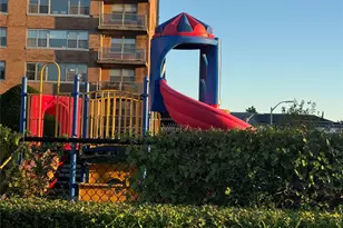 61-20 Grand Central Pkwy, Forest Hills, NY 11375 - Photo 17