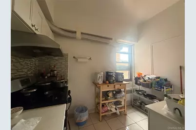 61-20 Grand Central Parkway #B1501, Forest Hills, NY 11375 - Photo 11