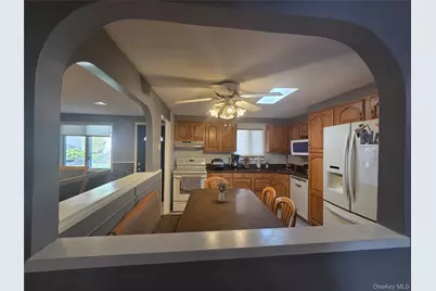 49 Holiday Park Drive, Centereach, NY 11720 - Photo 7