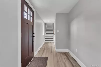 13 English Lane #B, Dobbs Ferry, NY 10522 - Photo 3