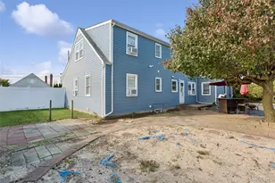 227 Sunset Ave, Island Park, NY 11558 - Photo 9