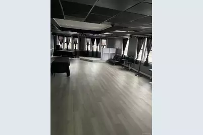 130 E 1st Street, Mount Vernon, NY 10550 - Photo 17