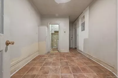 501 W 156th Street #22, New York, NY 10032 - Photo 9