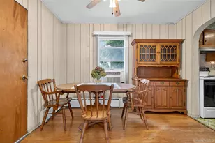 47 10th St, Locust Valley, NY 11560 - Photo 7