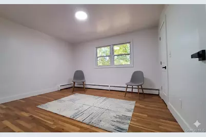 3 Carroll Drive, Woodbury, NY 10930 - Photo 5