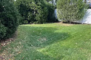 3128 Schreiber Pl, Baldwin, NY 11510 - Photo 37