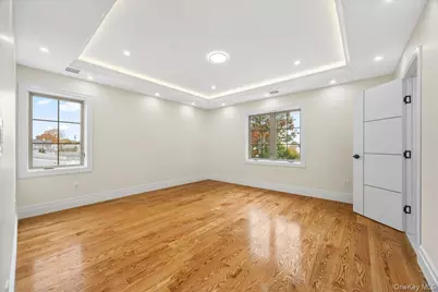 2481 Putnam Drive, East Meadow, NY 11554 - Photo 21