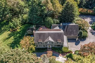 1276 Ridge Rd, Syosset, NY 11791 - Photo 27