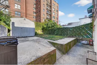 1818 Tomlinson Avenue, Bronx, NY 10461 - Photo 19