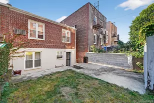 1818 Tomlinson Ave, Bronx, NY 10461 - Photo 21