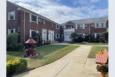 264-11 73rd Avenue #128A4, Glen Oaks, NY 11004 - Photo 1
