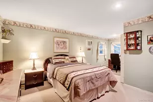 179 Swan Ln, Levittown, NY 11756 - Photo 19