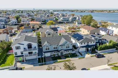 79 Curley Street, Long Beach, NY 11561 - Photo 29