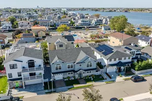 79 Curley St, Long Beach, NY 11561 - Photo 29